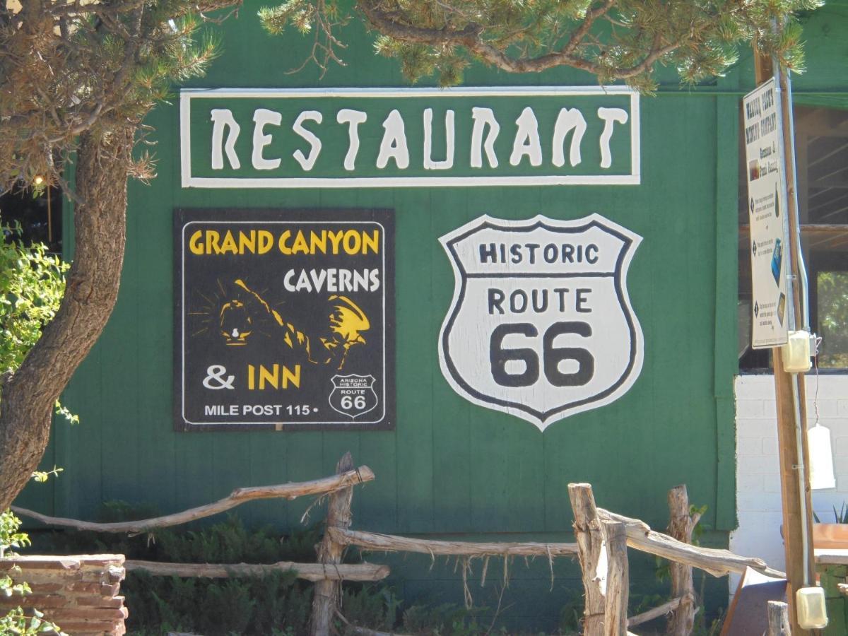 Grand Canyon Caverns Inn Пич-Спрингс Экстерьер фото